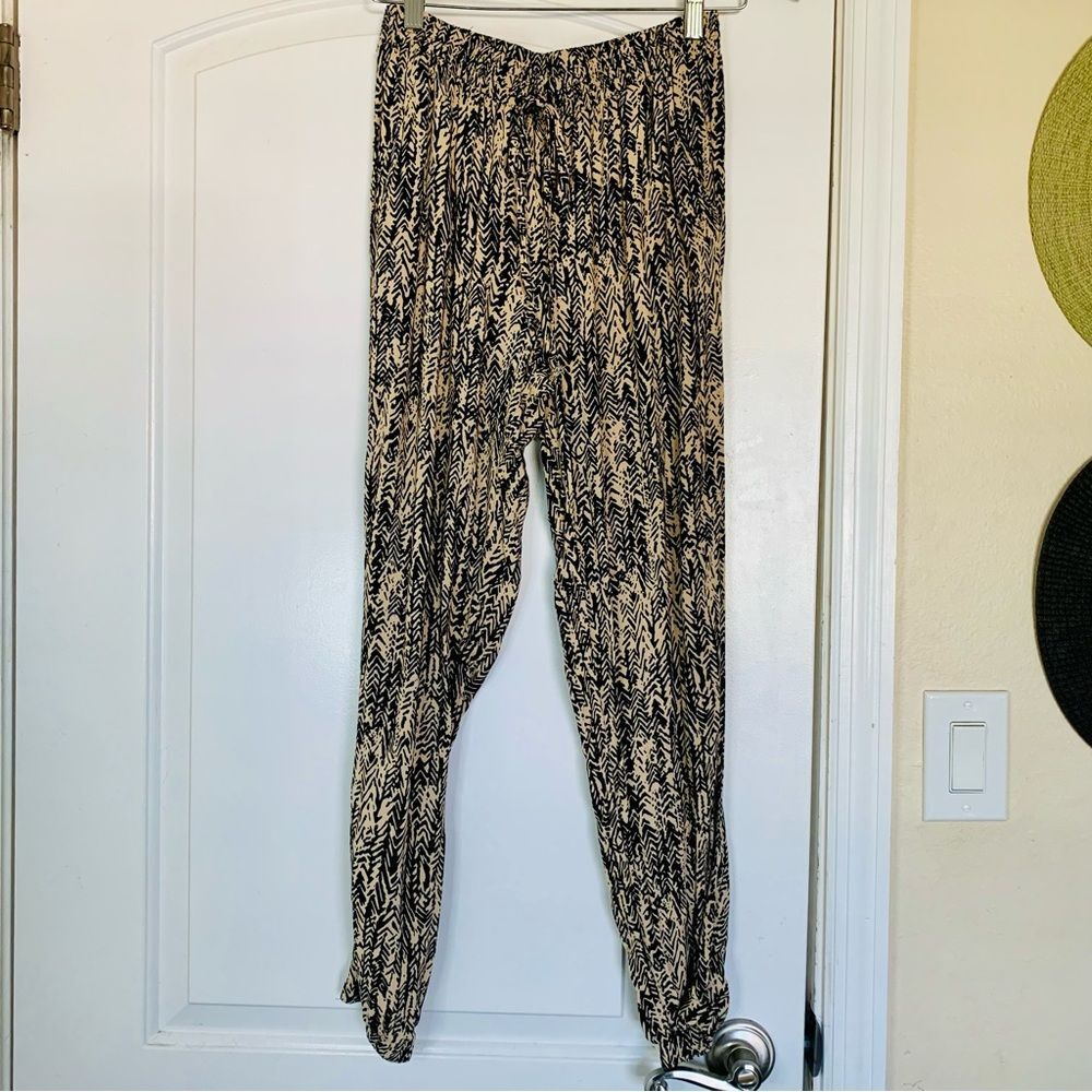 Boutique Brand Women's Black Tan Boho Tribal Print Soft Dressy Joggers Pants | L